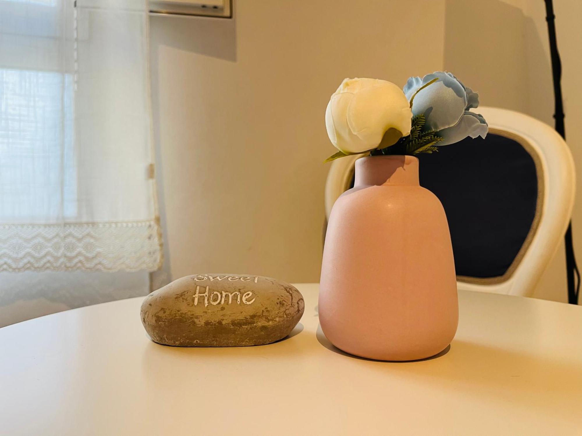 Lunia Home Bari Bagian luar foto